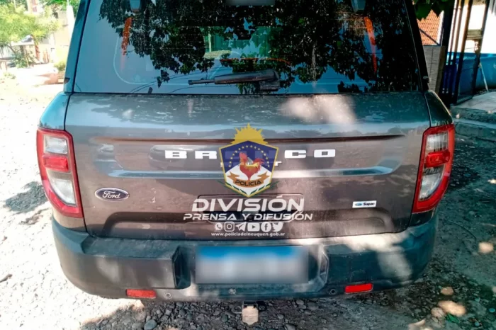 Personal policial recuperó una costosa camioneta 4x4 sustraída en Cipolletti y demoró a tres sujetos