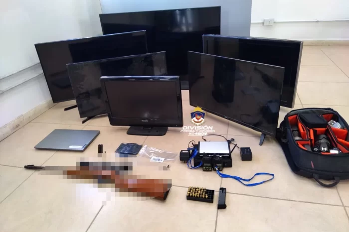 Múltiples allanamientos en una causa por abuso de arma de fuego