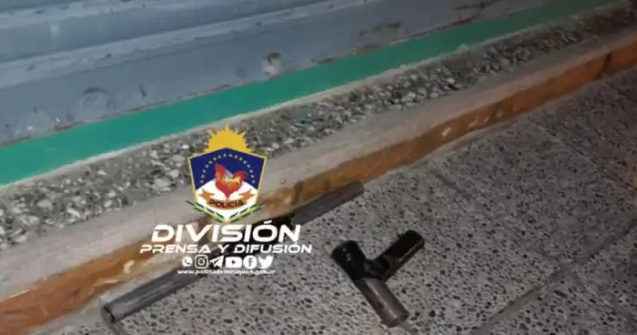 Cutral Có: Tres demorados, una tumbera y elementos secuestrados en dos procedimientos