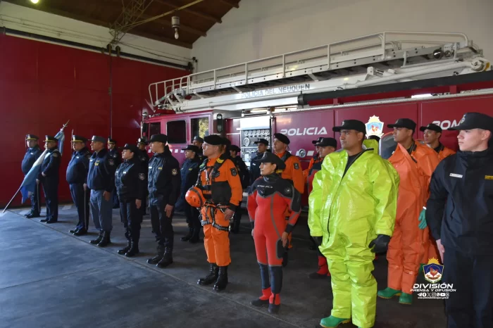 Acto por el 76° Aniversario de la Dirección de Bomberos Neuquén