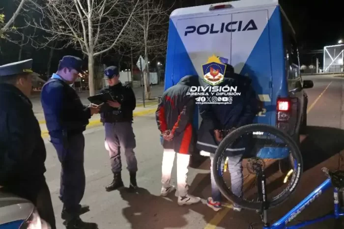 Cría.2º: Dos jóvenes demorados por sustraer bebidas alcohólicas