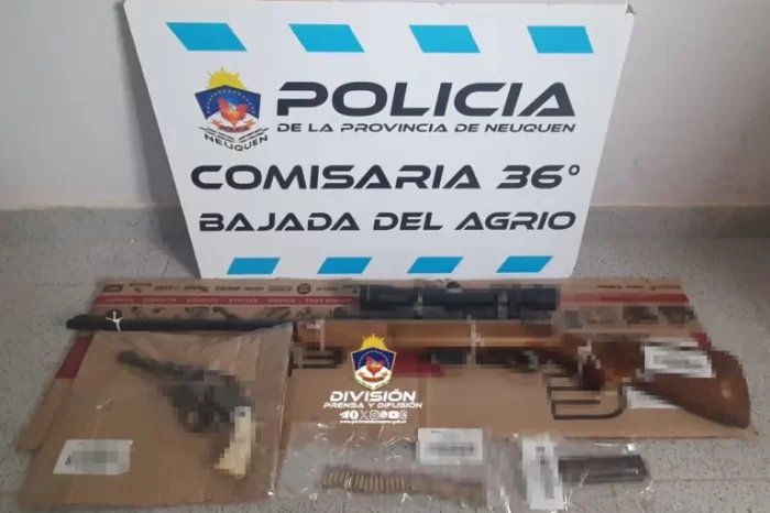 Personal de la Comisaría 36°secuestraron un auto y armas de fuego en un operativo