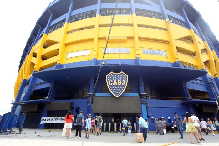 Elecciones en Boca, minuto a minuto: los socios definen el futuro del club