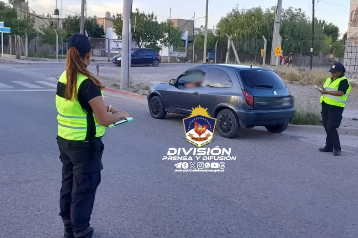 Comisaría 52°: Operativo control vehicular e identificación de personas