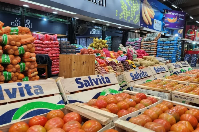 El consumidor pagó en diciembre 3,5 veces más de lo que cobró el productor