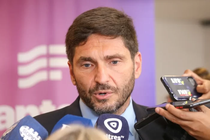 La réplica de los gobernadores ante la quita de subsidios a los colectivos del Interior: "Discrimina a las provincias”
