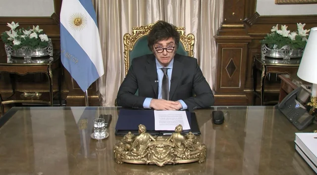 Duro comunicado de Milei por el rechazo del DNU: “Que la clase política decida de qué lado de la historia quiere quedar”