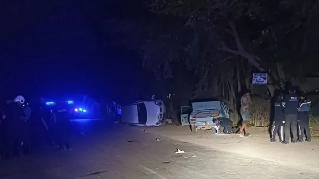 Dos muertos: Es el saldo que produjo un conductor ebrio al chocar una camioneta estacionada en una banquina