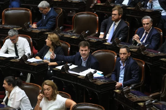Quiénes dieron quórum y quiénes no en la fallida sesión opositora para debatir jubilaciones