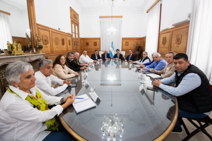 Francos, tras la convocatoria al paro de la CGT: "Tenemos mucho tiempo para seguir conversando"