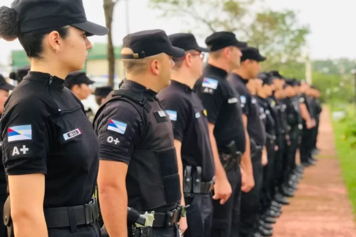 Misiones: los policías rechazaron la oferta del 30% de aumento y continúa el conflicto