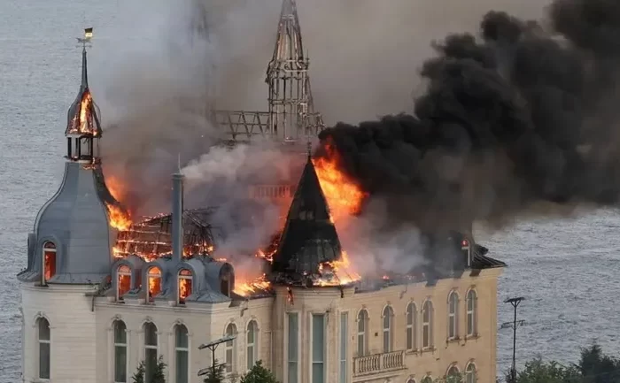 Un ataque con misiles rusos destruyen el mítico "castillo de Harry Potter" y deja 5 muertos