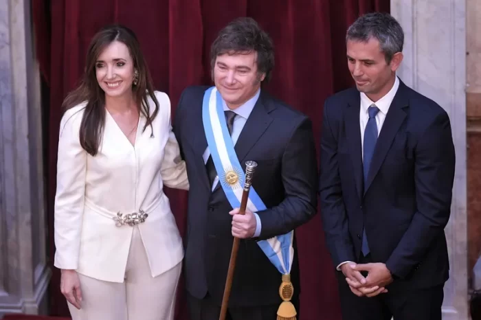 El Gobierno celebró la aprobación en general de la Ley Bases y adelantó que convocará a la oposición que acompañó