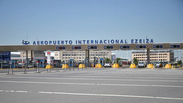 El Gobierno anunció que “el que no trabaja, no cobra”, en relación a las asambleas de esta noche en Ezeiza