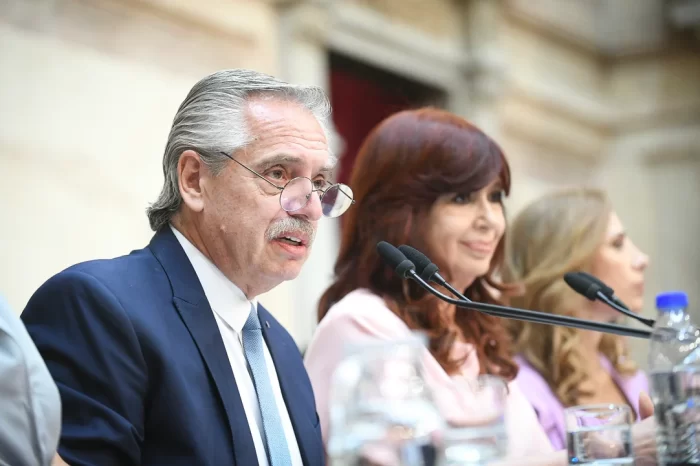 Cristina Kirchner, sobre Alberto Fernández: "La misoginia, el machismo y la hipocresía no tienen bandera partidaria"