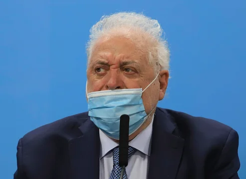 Ginés González García habló sobre la cuarentena prolongada y apuntó contra Alberto Fernández