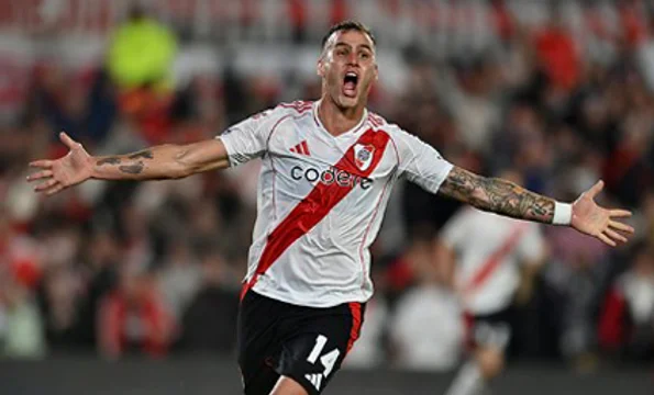River quiere consolidarse como candidato en su visita a Colo Colo por Copa Libertadores