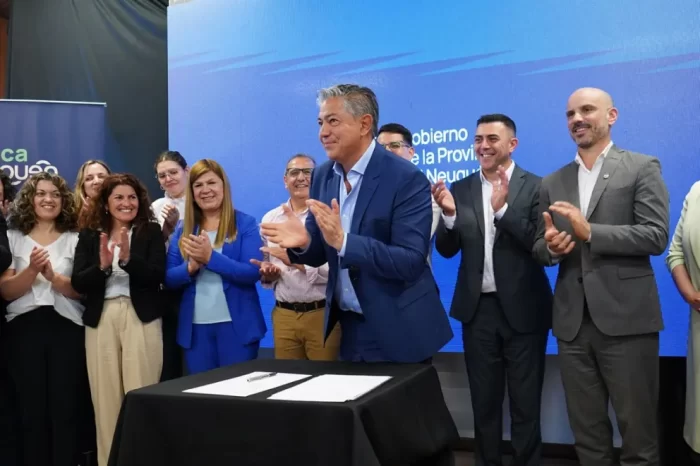 Ya son 15.536 las personas becadas por el programa Gregorio Álvarez