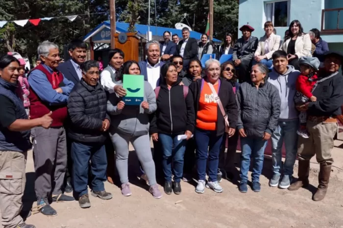 Se anunciaron obras para Educación, Salud y la esperada planta de gas