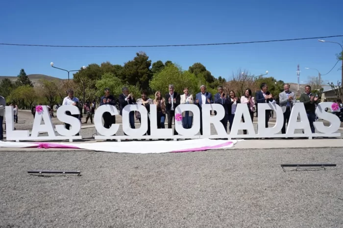 Con anuncio de obras, Figueroa celebró el cumpleaños de Las Coloradas
