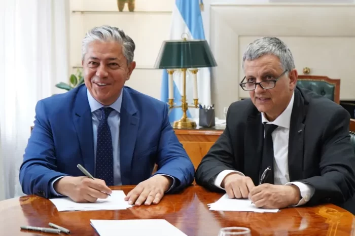 Provincia e YPF garantizan la formación de especialistas