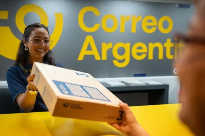 Sturzenegger: "El correo ya no tiene valor estratégico"