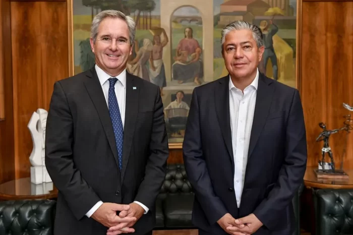 Buenos Aires: Figueroa se reunió con el ministro Luis Caputo en Buenos Aires