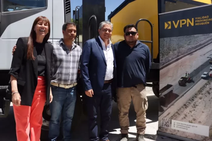 Vialidad tiene por primera vez un camión de bacheo integral