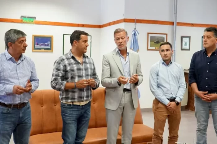 Convocan a inversores privados para desarrollar el aeropuerto de Zapala