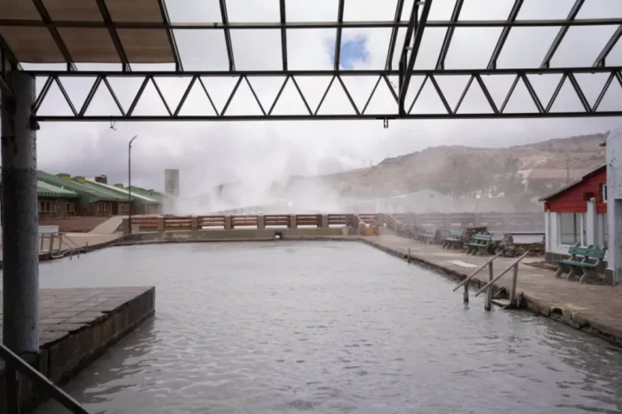 Turismo: Se inauguró la temporada termal en Copahue