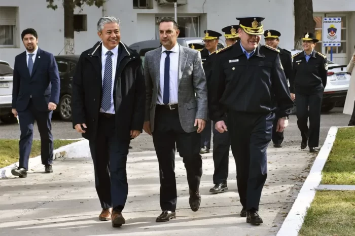 “Tomamos la firme decisión de combatir a los narcos”