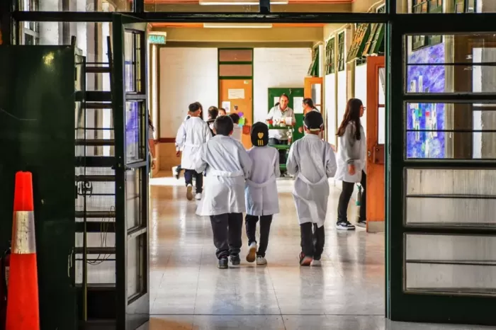Programa Redistribuir Oportunidades: Comienzan las reinscripciones para las becas Gregorio Álvarez