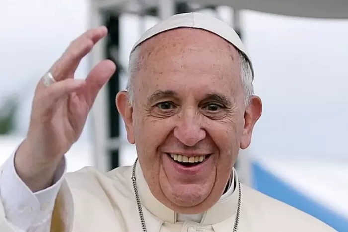 Tras 37 dias de internación, se confirmó el alta del Papa Francisco