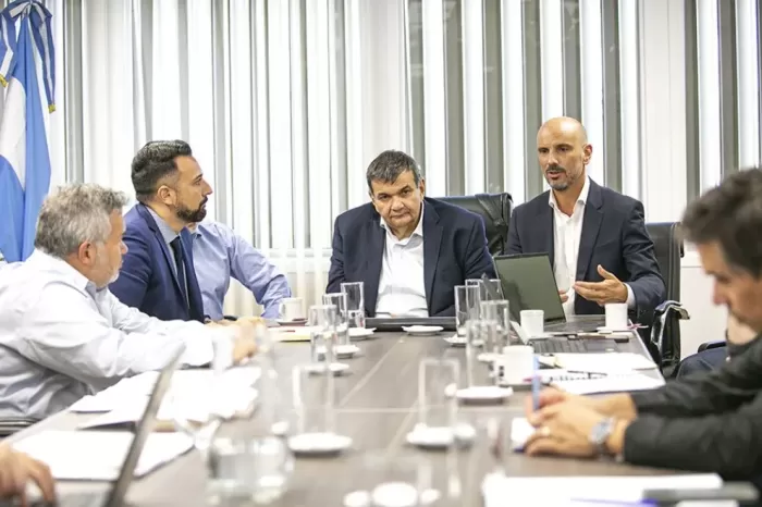 Técnicos de CAF resaltaron el trabajo con la provincia del Neuquén