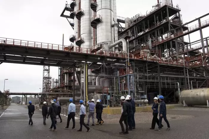 Arroyito: La canadiense Candu Energy visitó la Planta Industrial de Agua Pesada