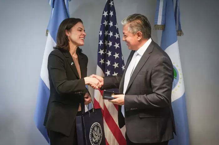 Visita diplomática: Figueroa recibió a la Encargada de Negocios de la Embajada de Estados Unidos