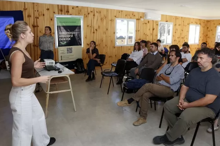 Emprendedores: IADEP promociona la segunda etapa del programa Neuquén Financia