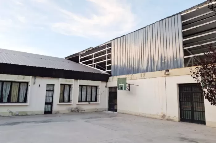 Zapala: Los trabajos en el techo de la primaria N° 257 terminan mañana viernes