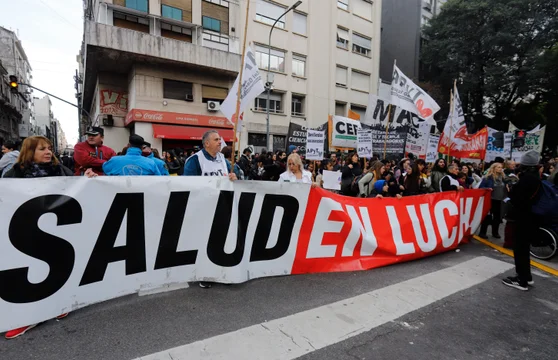 Los trabajadores del Garrahan apuntan contra el Gobierno: "Encima de pagarte muy poco, tratan de ensuciarte"