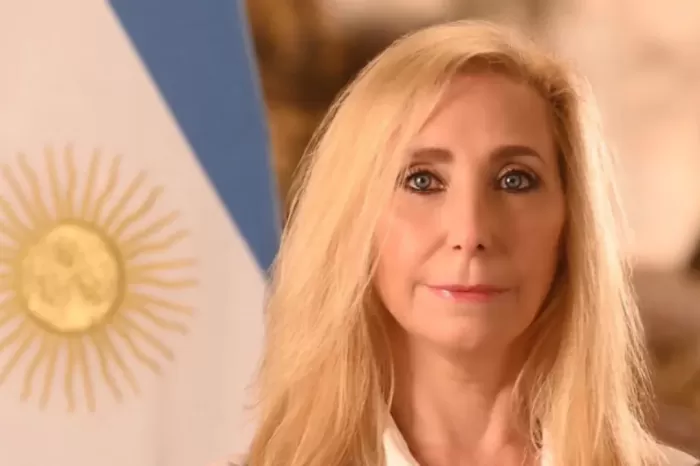 "Ella es el jefe, no más palabras Sr. Juez": respaldo de Javier Milei a su hermana Karina por las elecciones