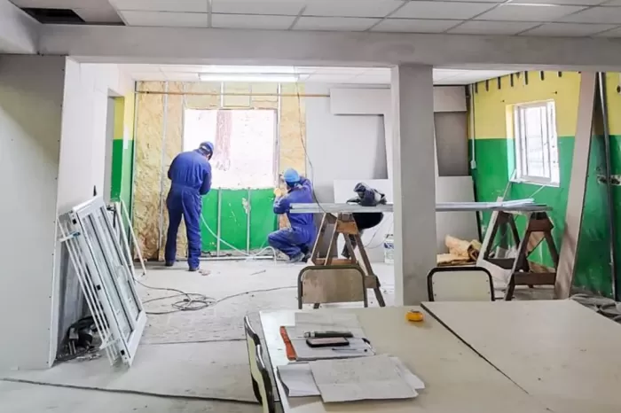 Infraestructura educativa: Buen ritmo de avance en la obra de la primaria 308 de Atreuco Arriba