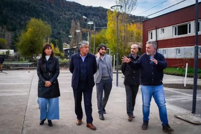 Cordones de Chapelco: El gobernador recorrió obras en San Martín de los Andes