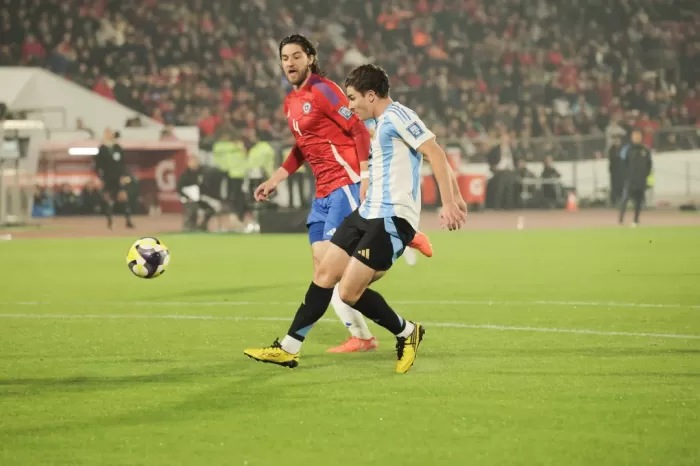 Argentina venció a Chile 1-0 en Santiago: un triunfo clave en las Eliminatorias