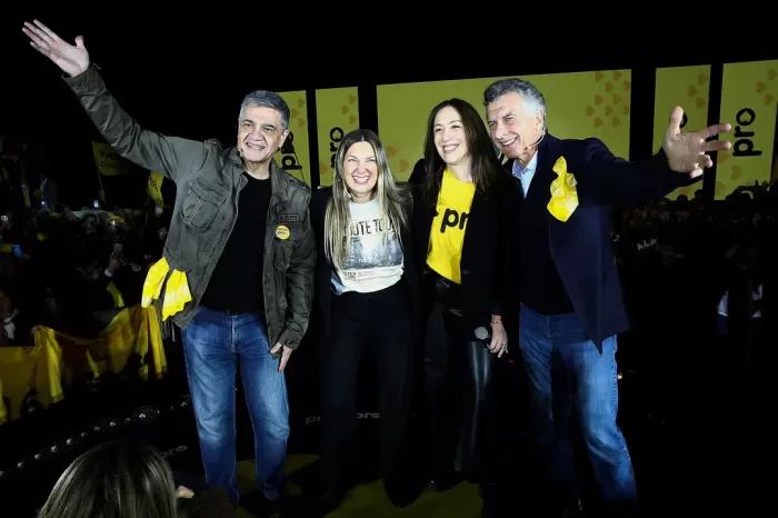 El Gobierno acelera el acuerdo con el PRO en provincia y fricciona el vínculo con los Macri