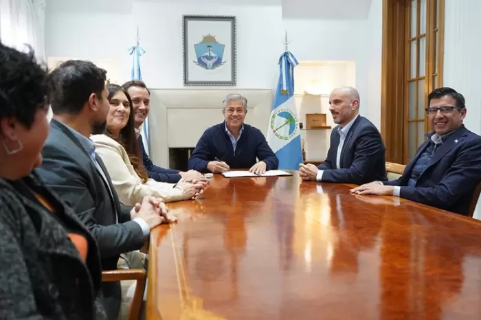Se amplía la red territorial: Emplea Neuquén creó nuevas oficinas en Senillosa y Loncopué