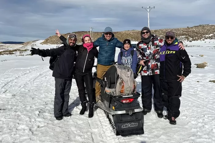 Promoción turística: Agencias de viajes brasileñas vivieron la experiencia de la nieve neuquina
