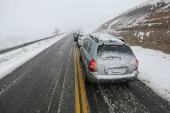 (VIDEO) Vialidad Nacional emite alerta por temporal de nieve en la Ruta 40: Uso de cadenas es obligatorio