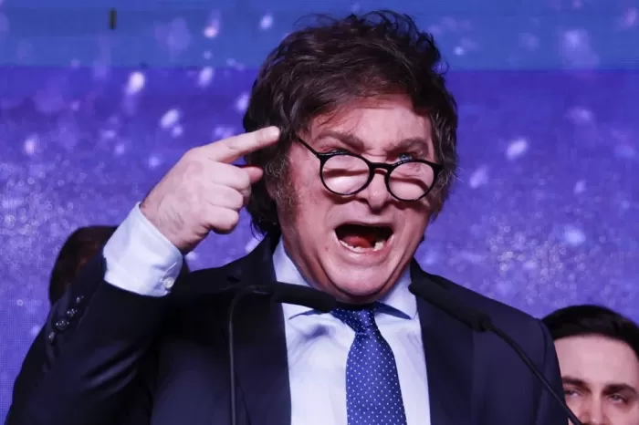 Milei encabezará el lunes próximo el acto partidario en Junín que había suspendido por las lluvias