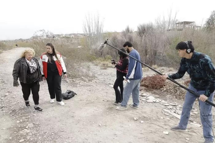 Cine comunitario: Rodando la Neuquinidad sigue recorriendo los barrios de Neuquén