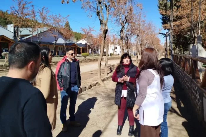 Educación recorre escuelas del territorio para relevar necesidades edilicias